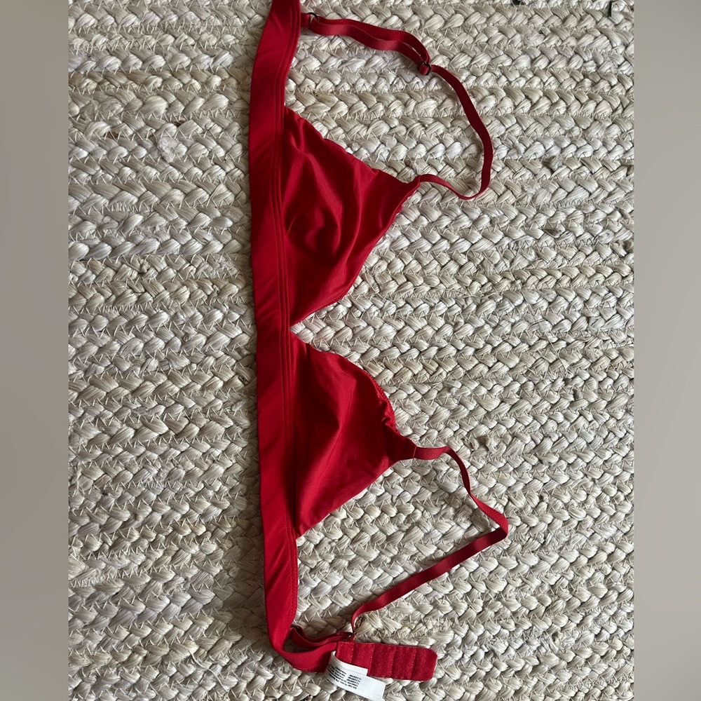 Aritzia bralette